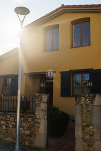 165650 X Besalu 16 Casa / Xalet  Sant Pere Pescador