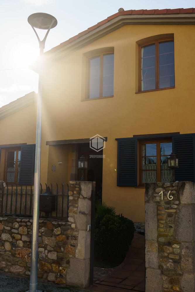 165650 X Besalu 16 Casa / Xalet Sant Pere Pescador 165650 X Besalu 16 Casa / Xalet Sant Pere Pescador