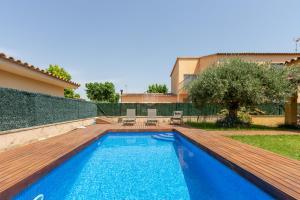 999996 Casa Violant Casa / Chalet La capella Sant Pere Pescador