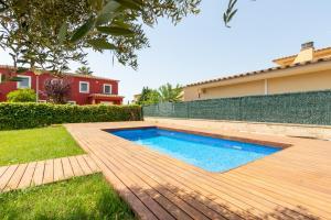 999996 Casa Violant Casa / Chalet La capella Sant Pere Pescador