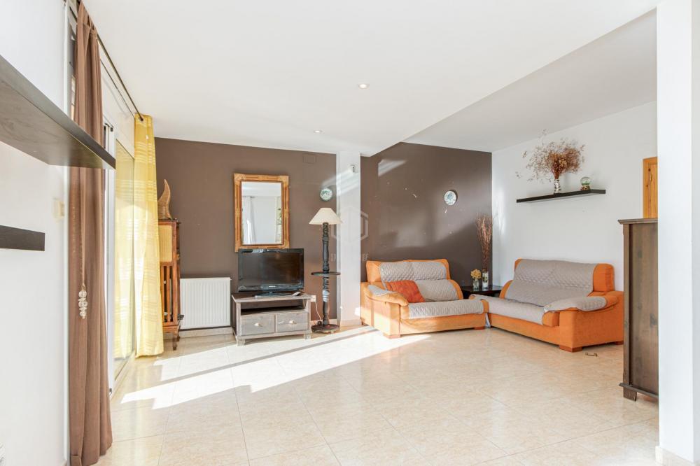 5 Casa La Poma Casa / Chalet Sant Pere Pescador 5 Casa La Poma Casa / Chalet Sant Pere Pescador