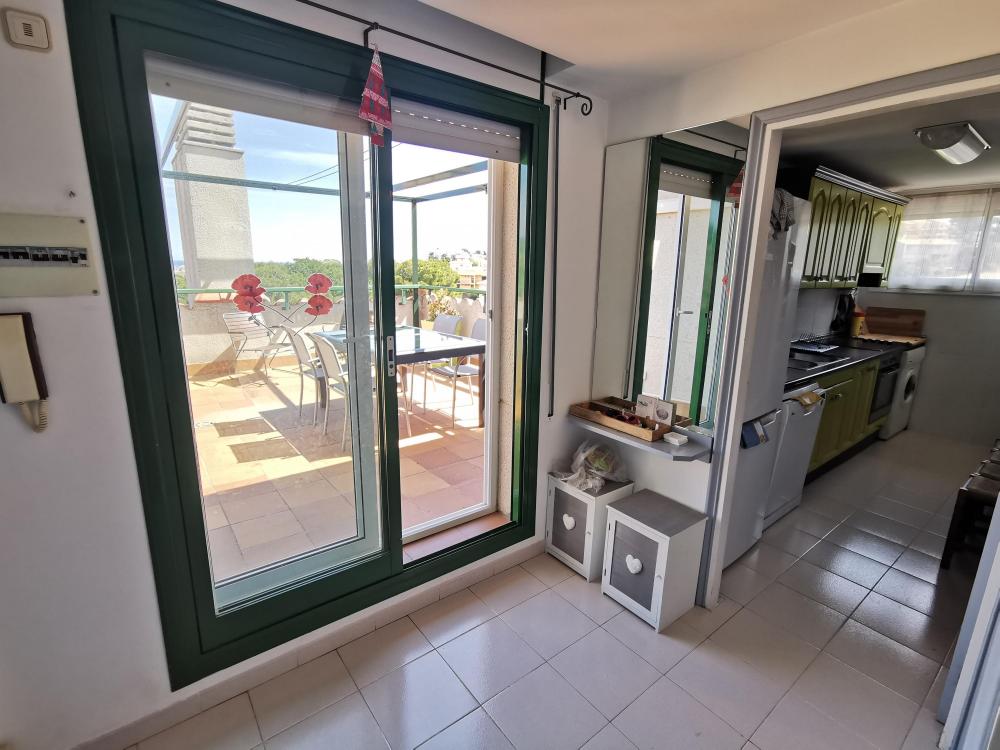 LL-00008 Llança Atico Av. Europa amb piscina Apartment  Llançà