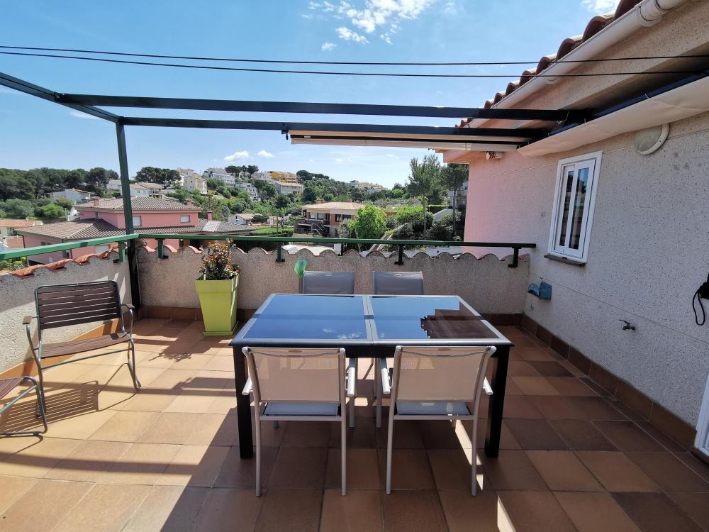 LL-00008 Llança Atico Av. Europa amb piscina Apartment  Llançà