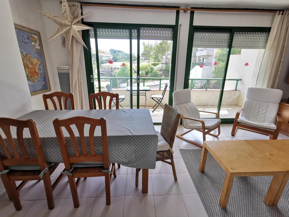 LL-00008 Llança Atico Av. Europa amb piscina Apartment  Llançà