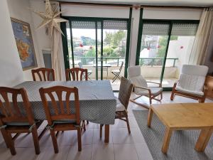 LL-00008 Llança Atico Av. Europa amb piscina Apartamento  Llançà