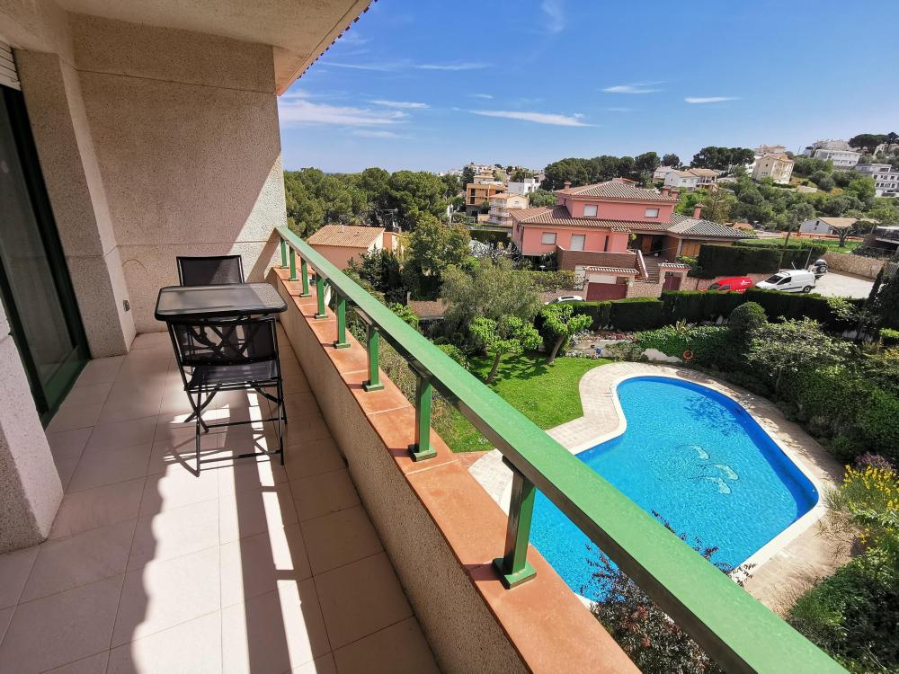 LL-00008 Llança Atico Av. Europa amb piscina Apartment  Llançà