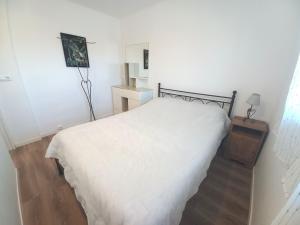 14 Casa Raske Casa / Xalet  Sant Pere Pescador