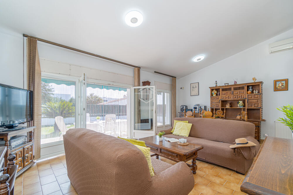 322587 OLOT 68 Casa / Chalet Bon Relax Sant Pere Pescador