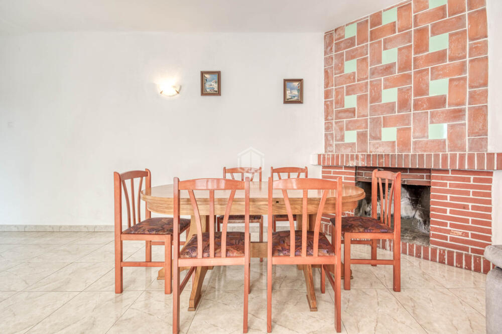 119607 Girona 35 Apartamento  Escala (L')