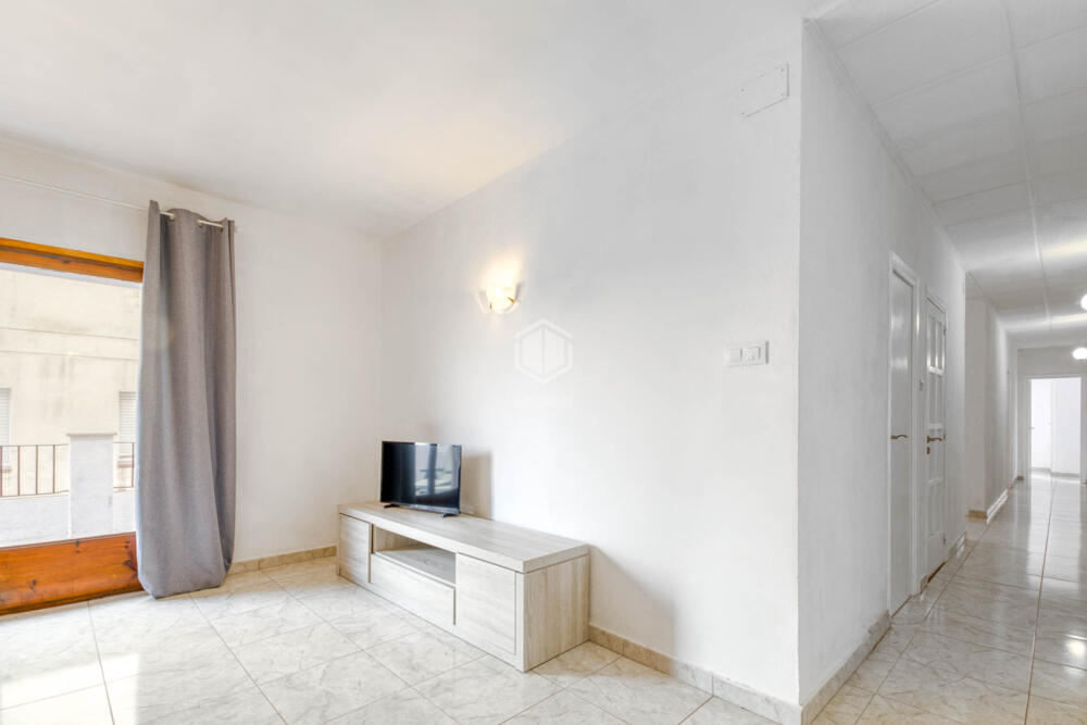 119607 Girona 35 Apartamento  Escala (L')