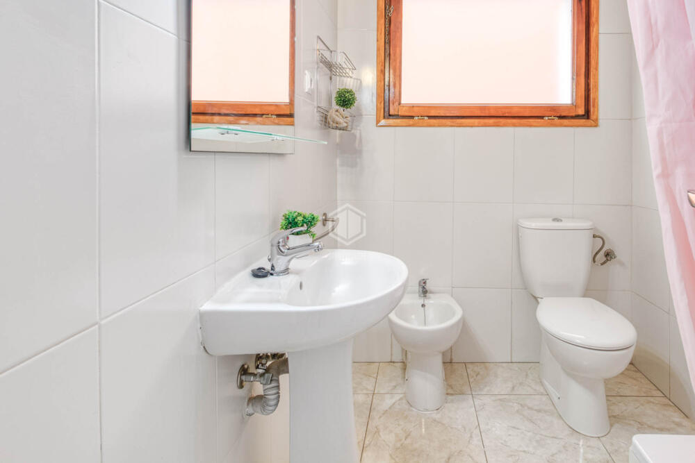 119607 Girona 35 Apartamento  Escala (L')