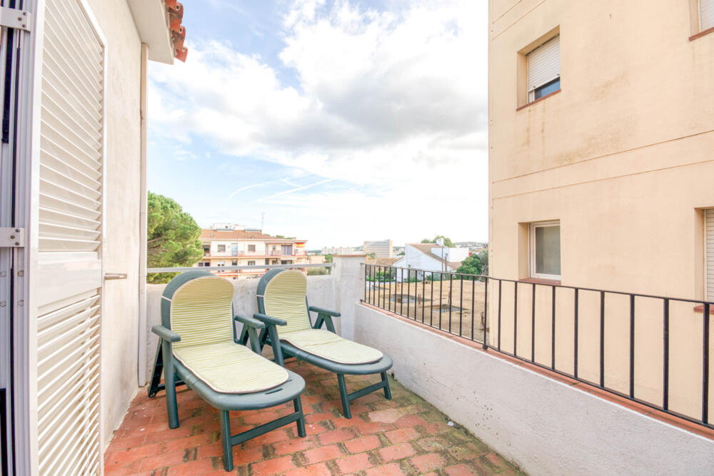 119607 Girona 35 Apartamento  Escala (L')