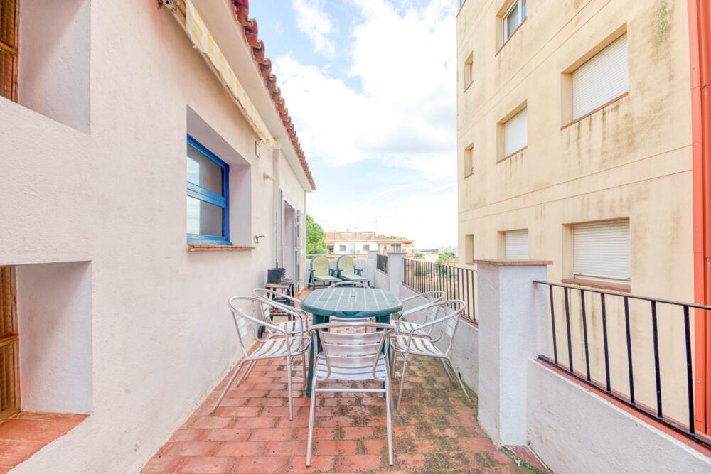 119607 Girona 35 Apartamento  Escala (L')