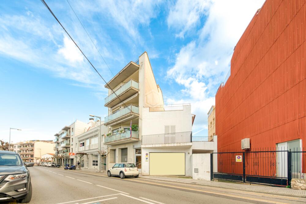 119607 Girona 35 Apartamento  Escala (L')