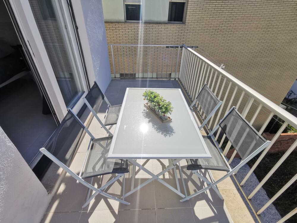 LL-00021 Apt Canigo 3 hab la farella Piso El Port Llançà