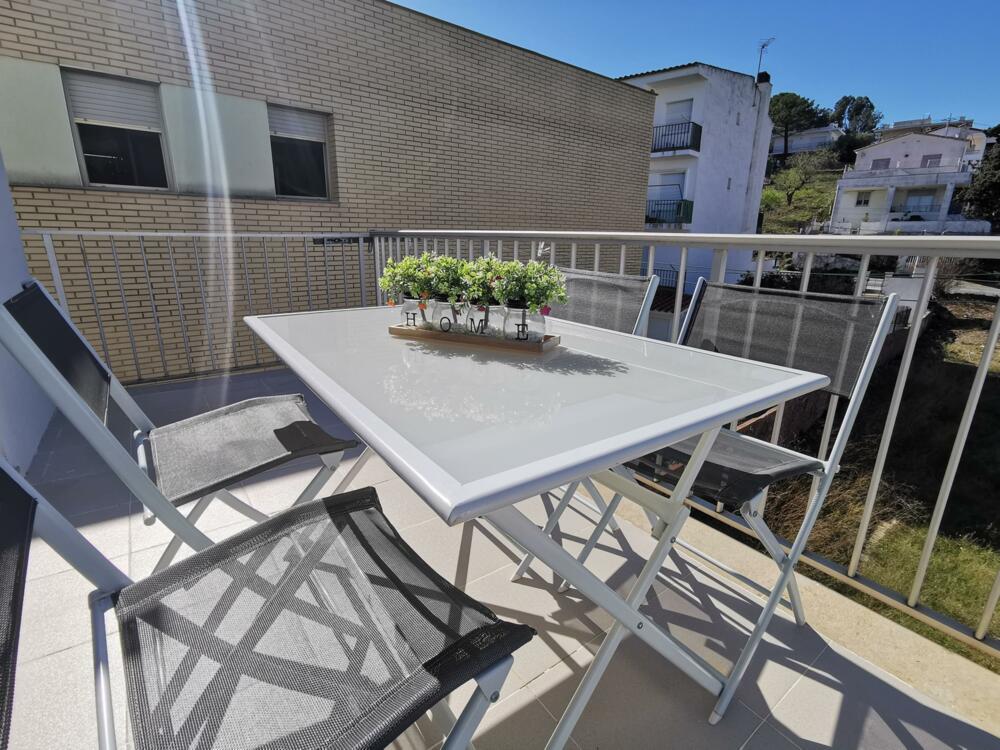 LL-00021 Apt Canigo 3 hab la farella Piso El Port Llançà