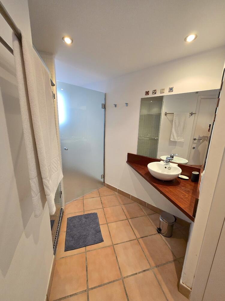 CECILE CECILE Casa de poble Centre Cadaqués CECILE CECILE Casa de poble Centre Cadaqués