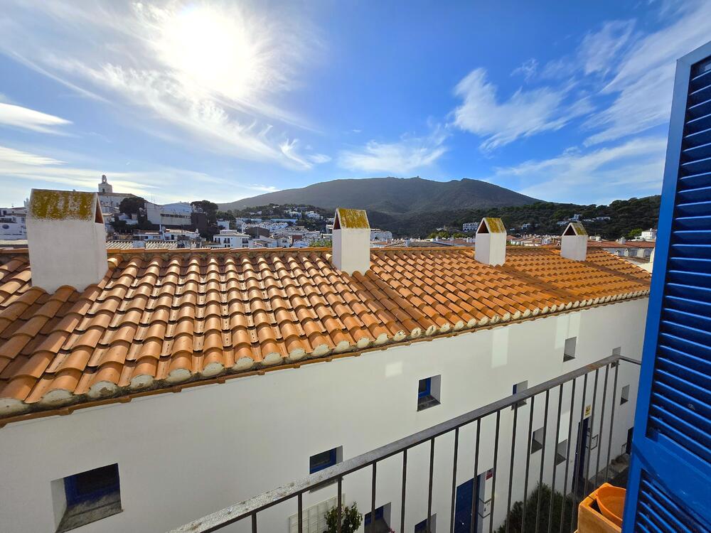 CECILE CECILE Casa de poble Centre Cadaqués CECILE CECILE Casa de poble Centre Cadaqués