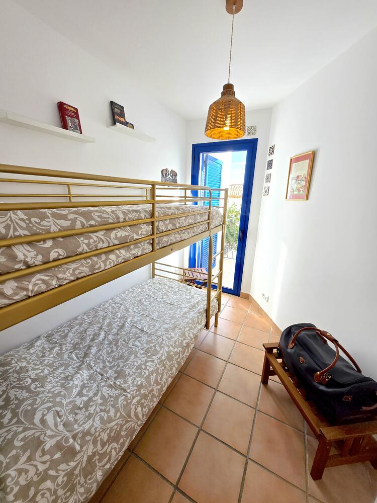 CECILE CECILE Casa de poble Centre Cadaqués CECILE CECILE Casa de poble Centre Cadaqués
