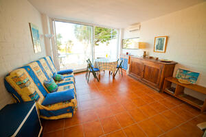 58 D24 Apartamento Es Colomer Cadaqués
