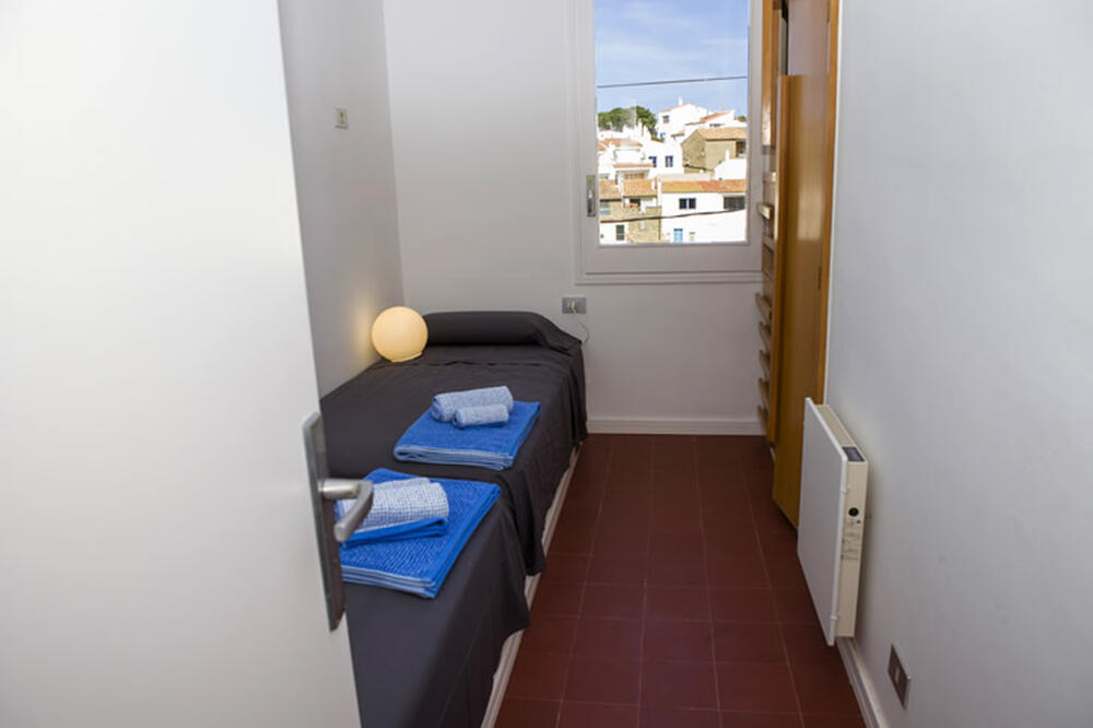 68 TUSQUETS Casa de pueblo Port Alguer Cadaqués 68 TUSQUETS Casa de pueblo Port Alguer Cadaqués