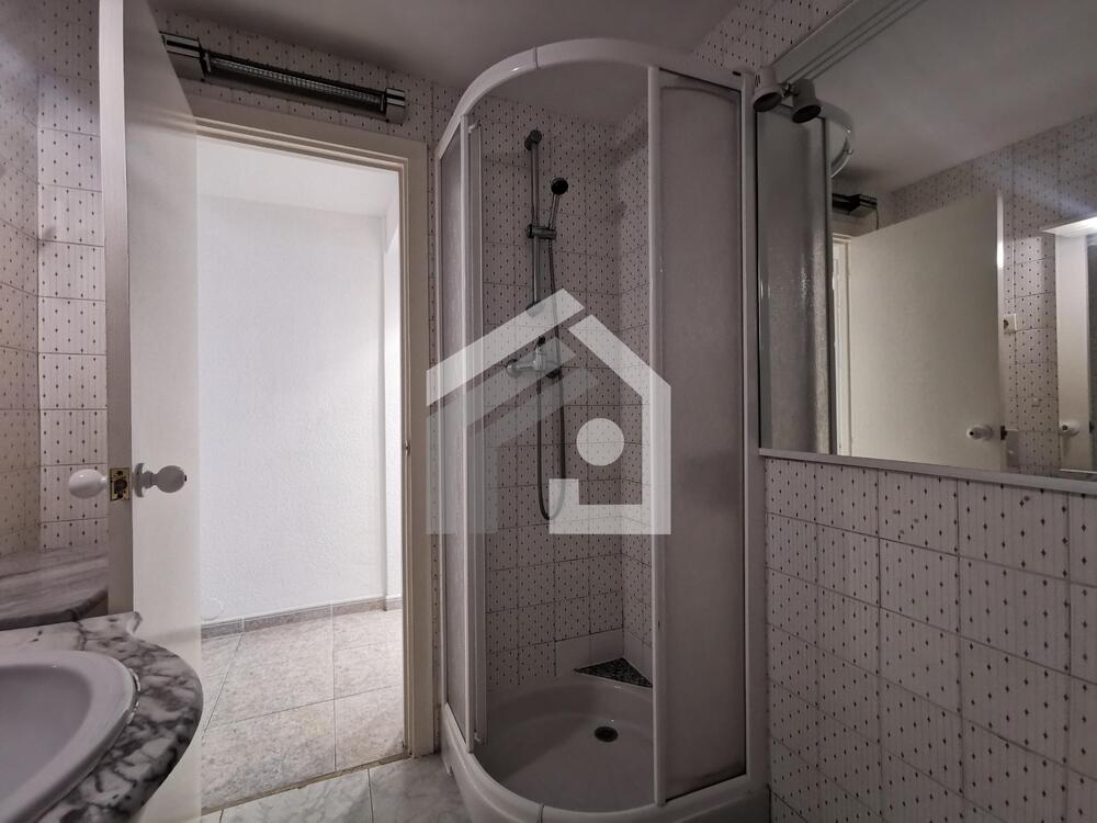 21 APARTAMENTO ELYPALACE 3 6 Estudio Baix Empordà Platja d'Aro