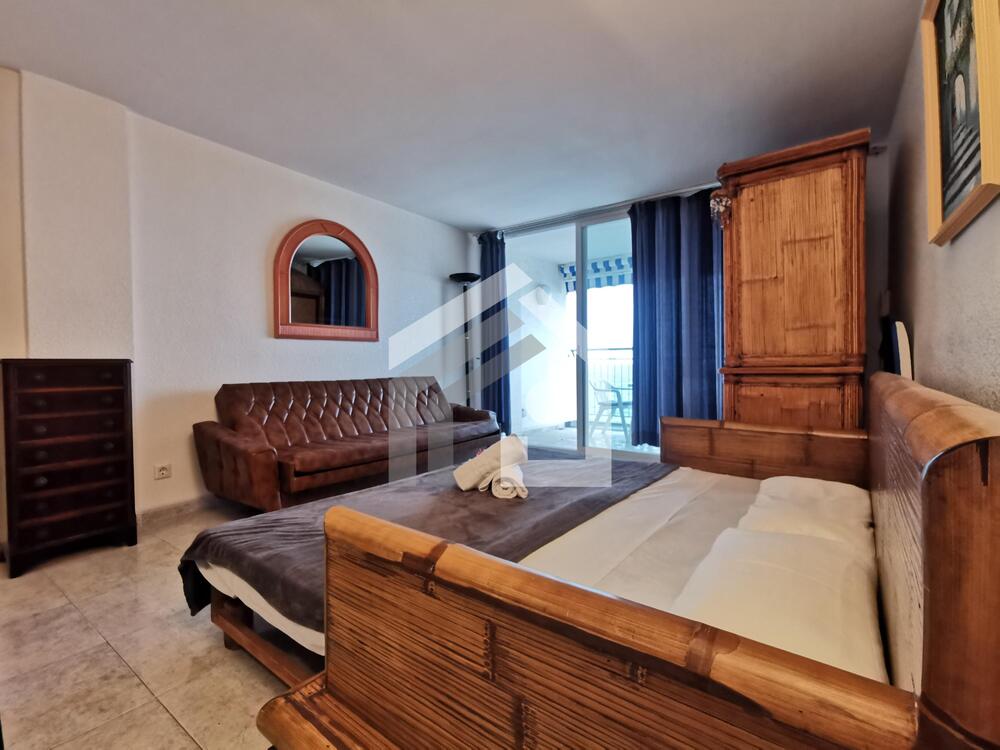 82 APARTAMENTO ELYPALACE 3 7 Estudio Baix Empordá Platja d'Aro