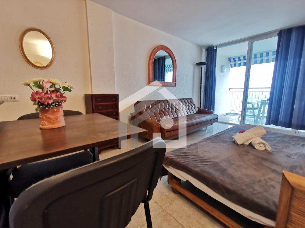 82 APARTAMENTO ELYPALACE 3 7 Estudio Baix Empordá Platja d'Aro