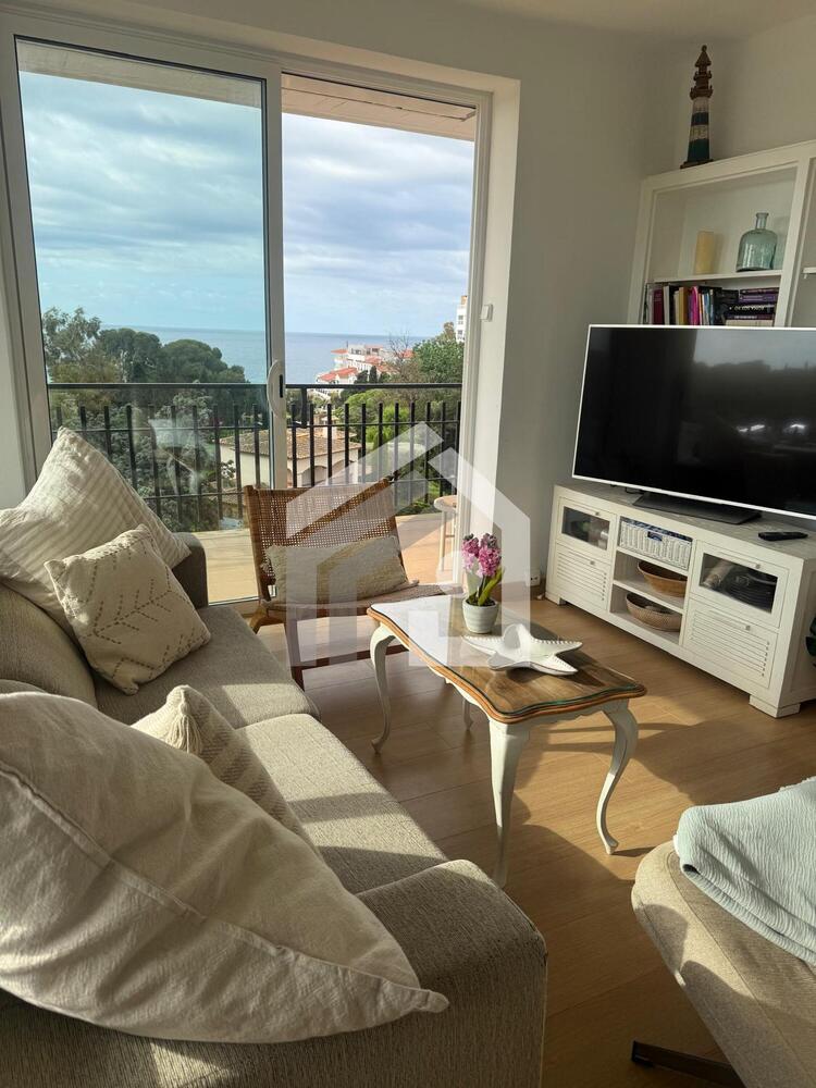 17/2026 APARTAMENTO PALATIO MARI Apartamento politur Castell-Platja d'Aro 17/2026 APARTAMENTO PALATIO MARI Apartamento politur Castell-Platja d'Aro
