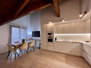 000100 Ibon Blanco Apartamento  Benasque