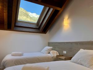 00102 Ibón Blanco Apartamento  Benasque