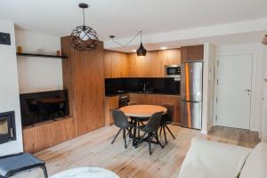00113 Pyrene Apartamento  Benasque