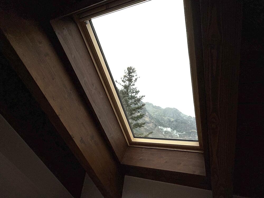000117 Posets Ático  Benasque