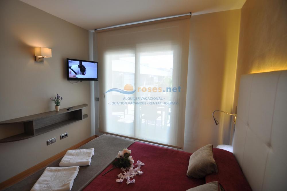 1 1H - PRI - TIPOA - 412 PORTOMAR PLUS Apartamento Costa Brava Roses 1 1H - PRI - TIPOA - 412 PORTOMAR PLUS Apartamento Costa Brava Roses