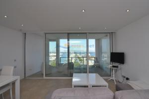 113485 CAP VESPRE 3B2 Apartment  Roses
