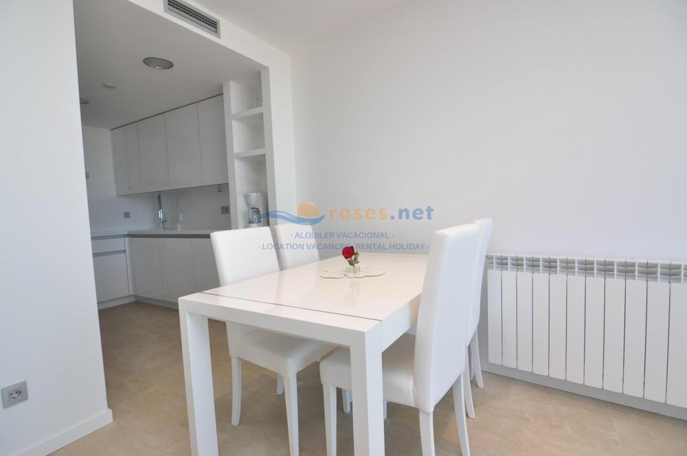 113485 CAP VESPRE 3B2 Apartment Roses 113485 CAP VESPRE 3B2 Apartment Roses