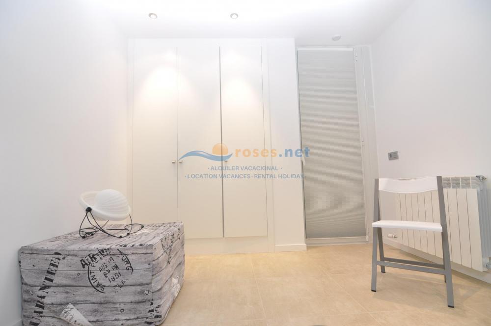 113485 CAP VESPRE 3B2 Apartment Roses 113485 CAP VESPRE 3B2 Apartment Roses