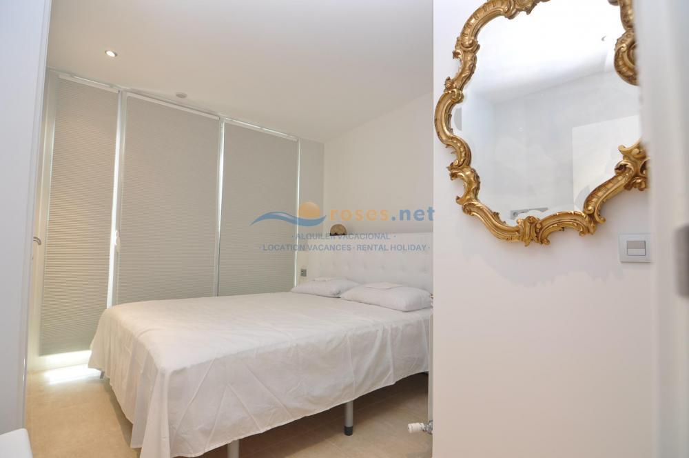 113485 CAP VESPRE 3B2 Apartment Roses 113485 CAP VESPRE 3B2 Apartment Roses