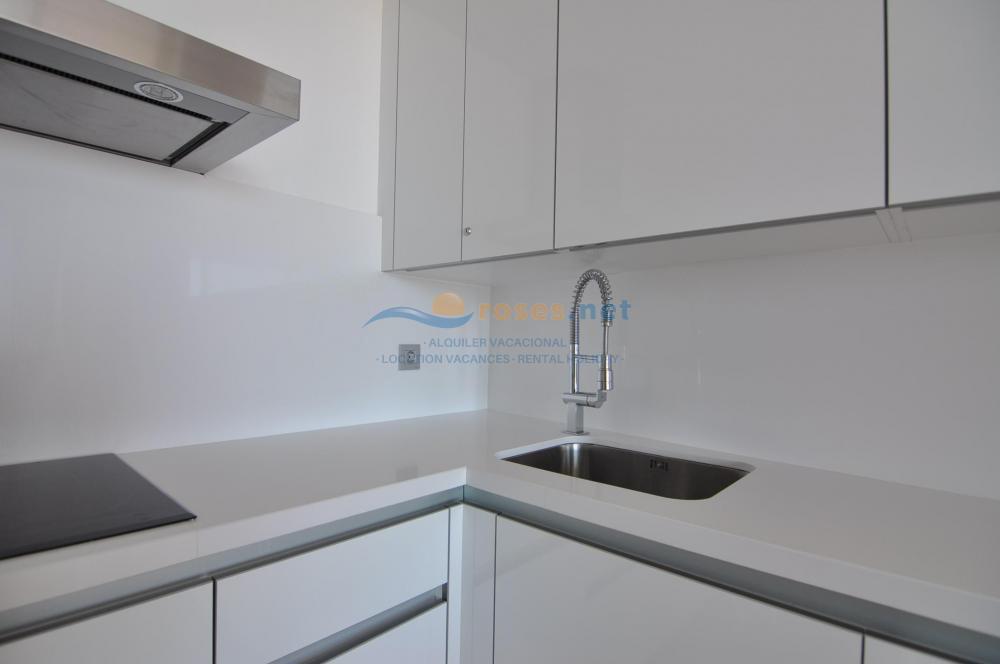 113485 CAP VESPRE 3B2 Apartment Roses 113485 CAP VESPRE 3B2 Apartment Roses