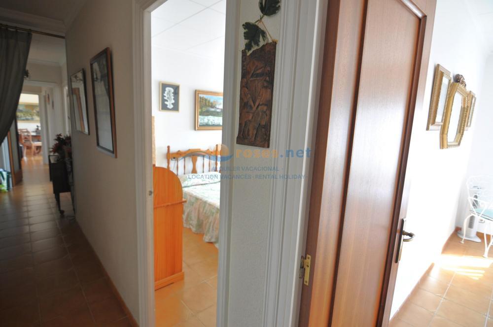 277947 DOCTOR FLEMING 35 Apartment Roses 277947 DOCTOR FLEMING 35 Apartment Roses