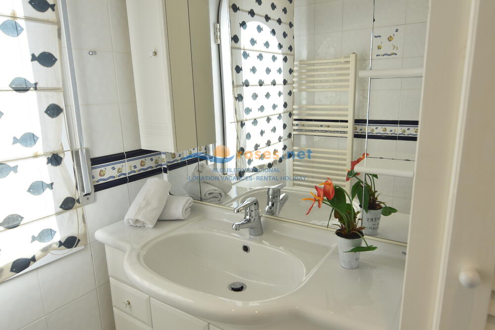 91211 EMPURIABRAVA - PORT PRIMER Chalet Port Primer Empuriabrava 91211 EMPURIABRAVA - PORT PRIMER Chalet Port Primer Empuriabrava