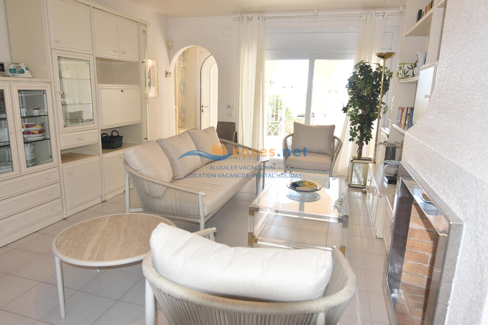 91211 EMPURIABRAVA - PORT PRIMER Chalet Port Primer Empuriabrava 91211 EMPURIABRAVA - PORT PRIMER Chalet Port Primer Empuriabrava