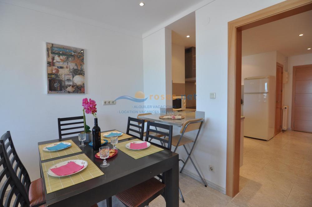 354357 FRONT DE MER B3 Apartment Roses 354357 FRONT DE MER B3 Apartment Roses