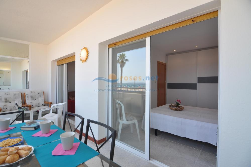 354357 FRONT DE MER B3 Apartment Roses 354357 FRONT DE MER B3 Apartment Roses