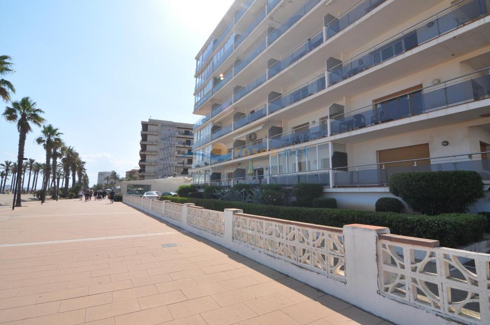 354357 FRONT DE MER B3 Apartment Roses 354357 FRONT DE MER B3 Apartment Roses