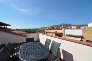 91087 GRANADA DUPLEX Apartment  Roses