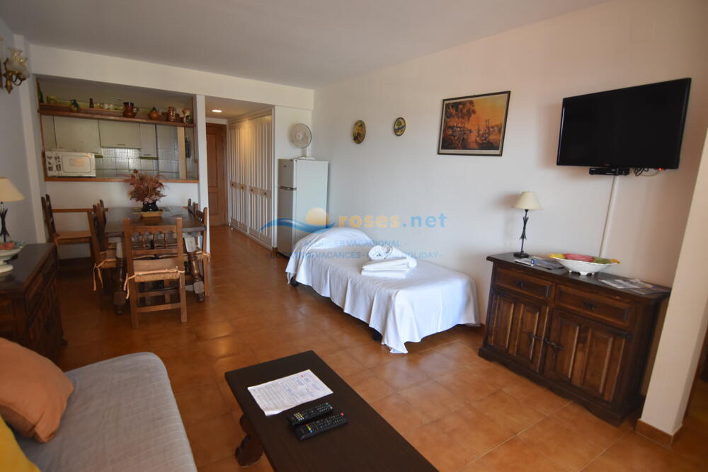 328901 MARENOSTRUM 42 IB GA Apartment Roses 328901 MARENOSTRUM 42 IB GA Apartment Roses