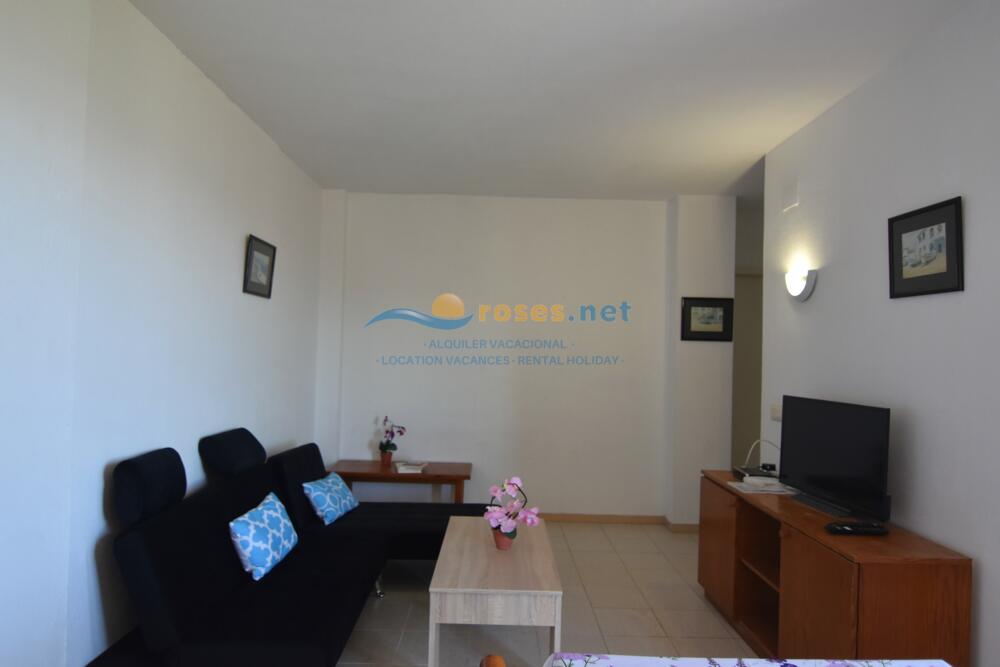 328931 MEDITERRANEO 48 IB Apartment Roses 328931 MEDITERRANEO 48 IB Apartment Roses