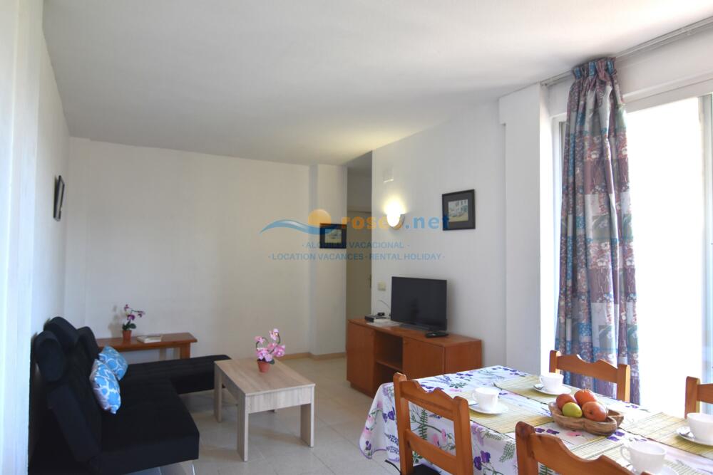 328931 MEDITERRANEO 48 IB Apartment Roses 328931 MEDITERRANEO 48 IB Apartment Roses