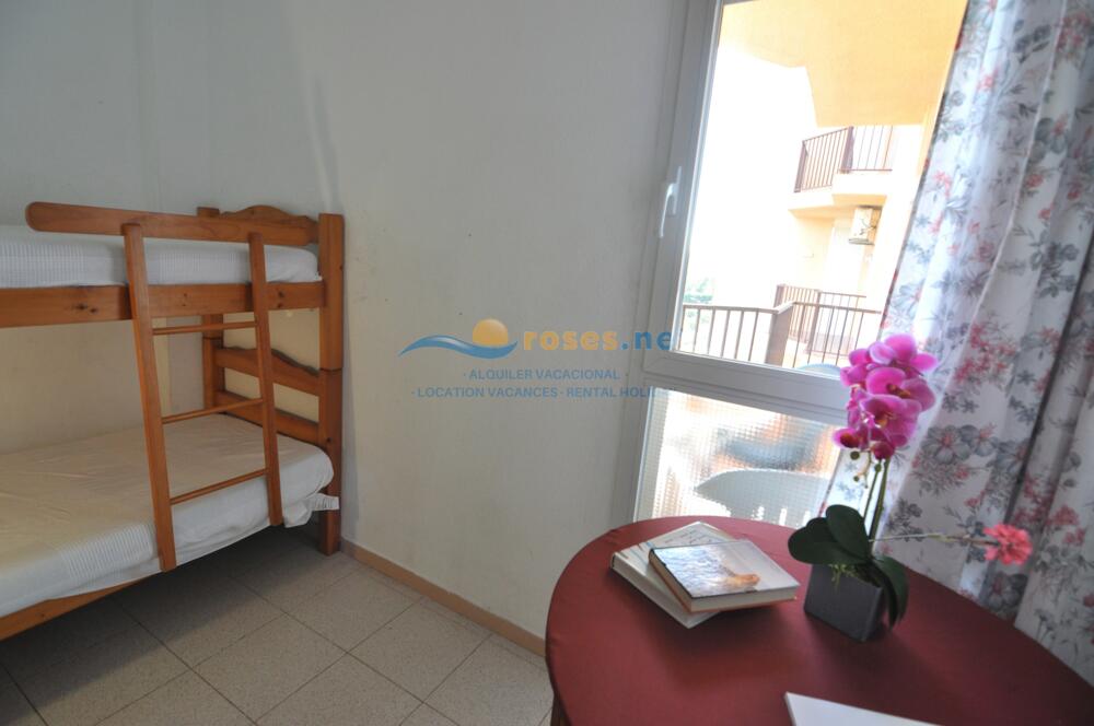 328931 MEDITERRANEO 48 IB Apartment Roses 328931 MEDITERRANEO 48 IB Apartment Roses
